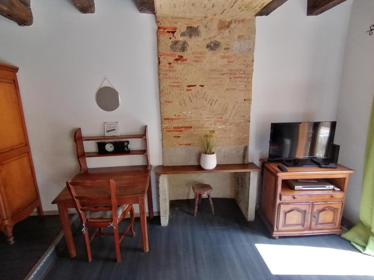 Au Temps D'Antan Apartment Вилфранш-дьо-Руерг Екстериор снимка